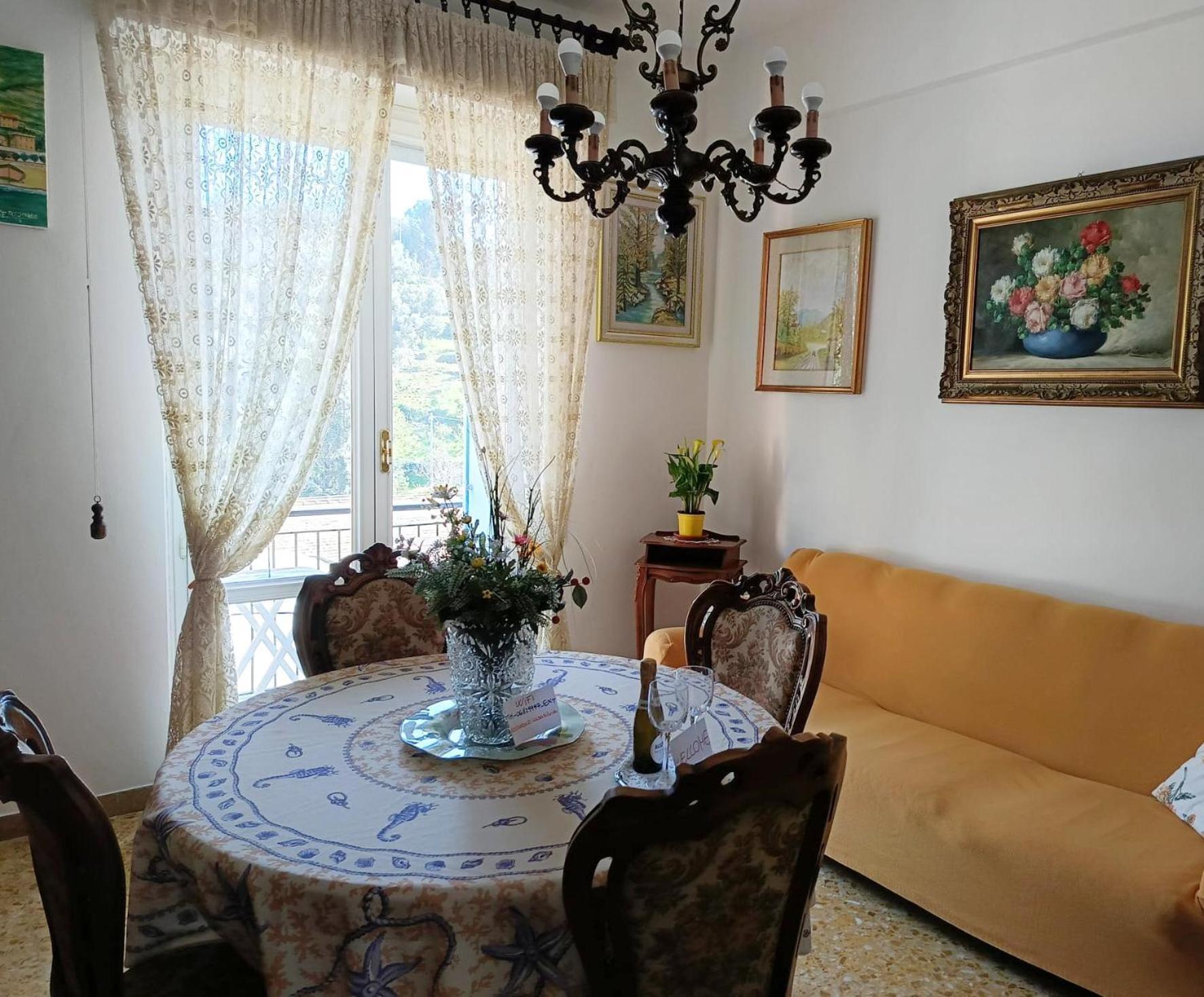 شقة Chez Sylviehouse مونتيروسّو ال ماري المظهر الخارجي الصورة